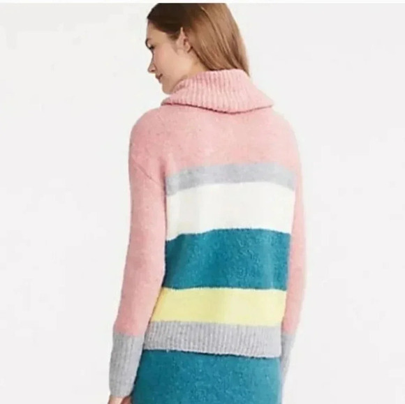 Lou & Grey For LOFT Plushfuzz Wool/Alpaca Blend Colorblock Turtleneck Sweater(M) - Picture 4 of 8